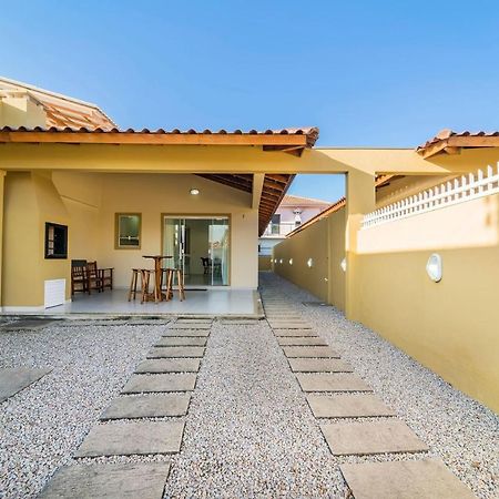 Casa Terrea Com 02 Dormitorios Бомбиньяс Экстерьер фото