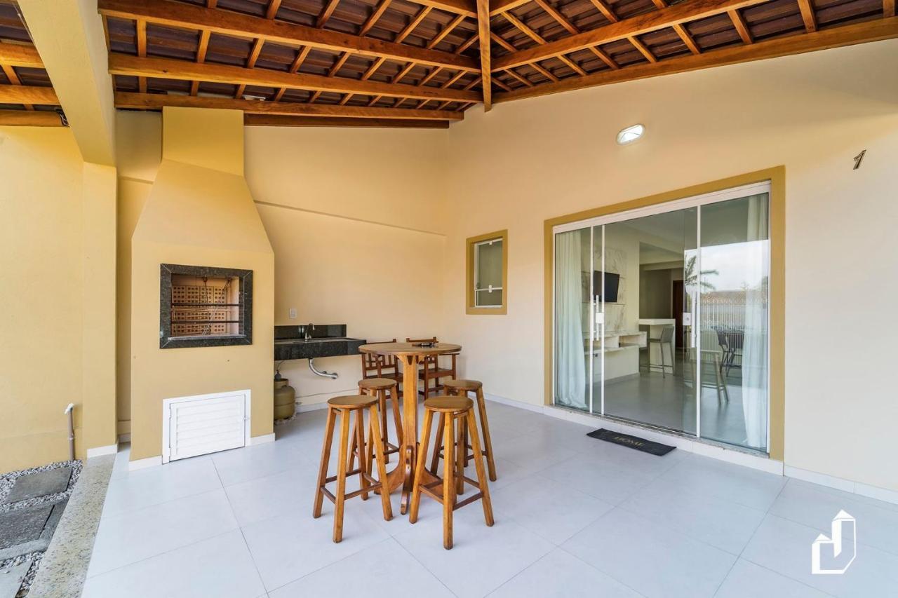 Casa Terrea Com 02 Dormitorios Бомбиньяс Экстерьер фото