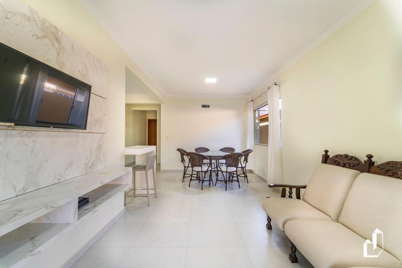 Casa Terrea Com 02 Dormitorios Бомбиньяс Экстерьер фото